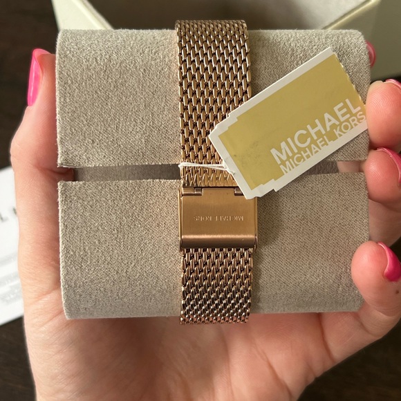 Michael Kors Rose Gold Mesh Watch - Picture 6 of 11